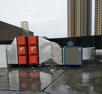 通风管道除尘器安裝。